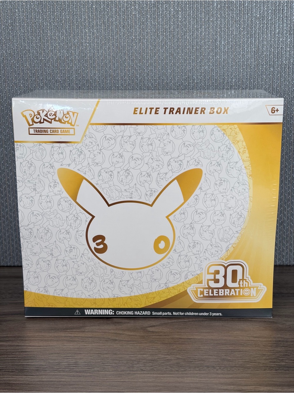 ✨Pokémon TCG 30th Celebration Elite Trainer Box ETB Sealed Nidorina Promo